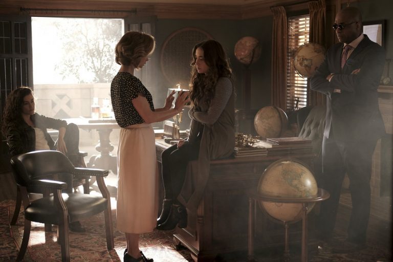 'The Magicians' Review: The Brakebills 6 Rob a Bank | The Workprint